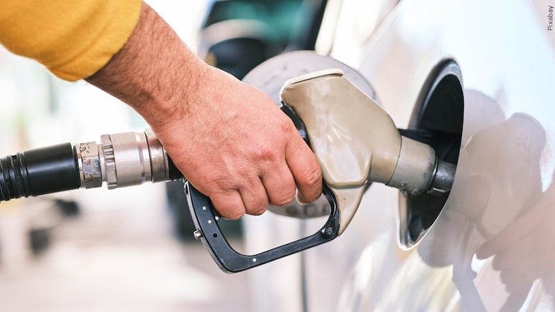 Gas pump