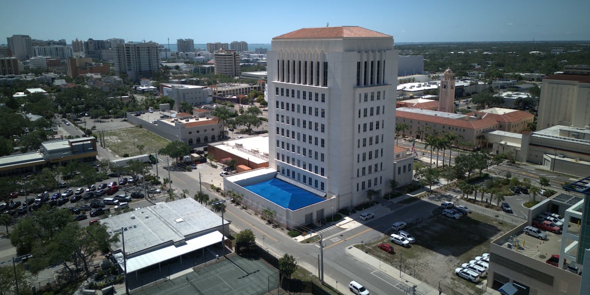 Sarasota commissioners weigh cheaper jail plan that buys only a decade of relief