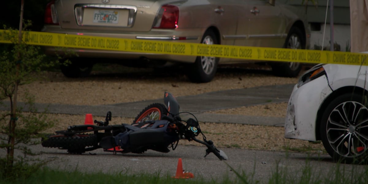 Vehicle vs two pedestrians on E-Bike in Sarasota