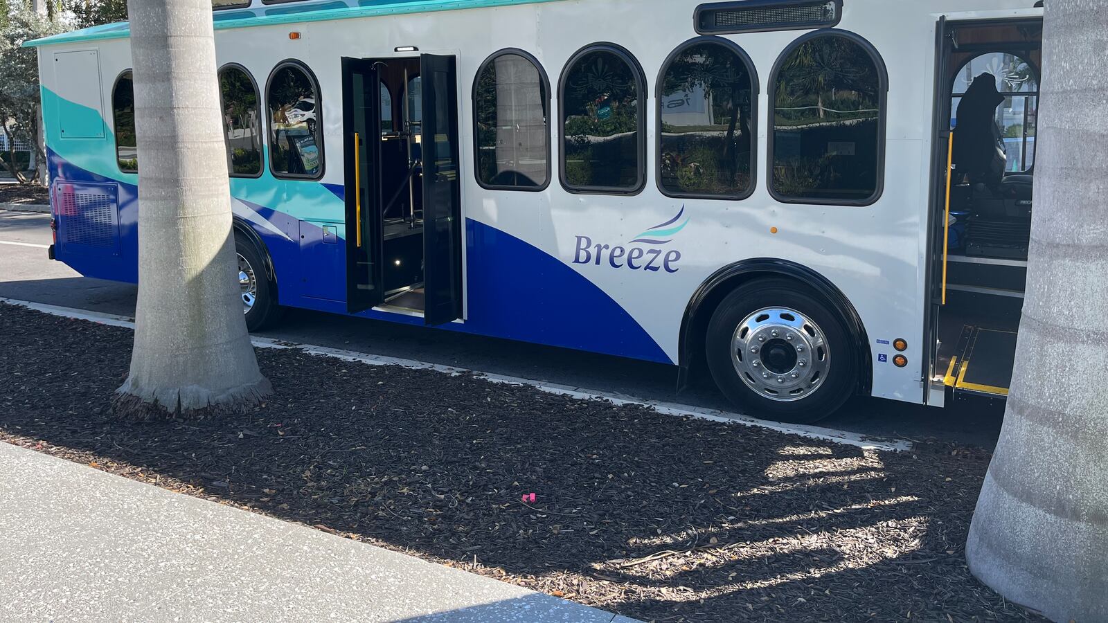 Breeze Inviting College Students To Explore Downtown Sarasota breeze-inviting-college-students-to-explore-downtown-sarasota