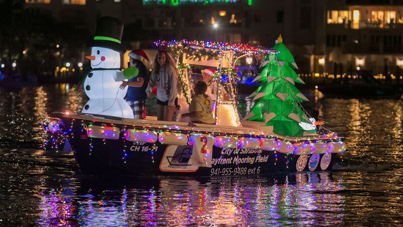 38th Annual Sarasota Holiday Boat Parade Of Lights. (2024)